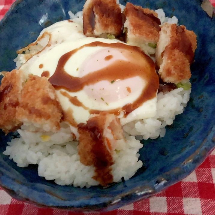 コロッケと目玉焼きの丼★